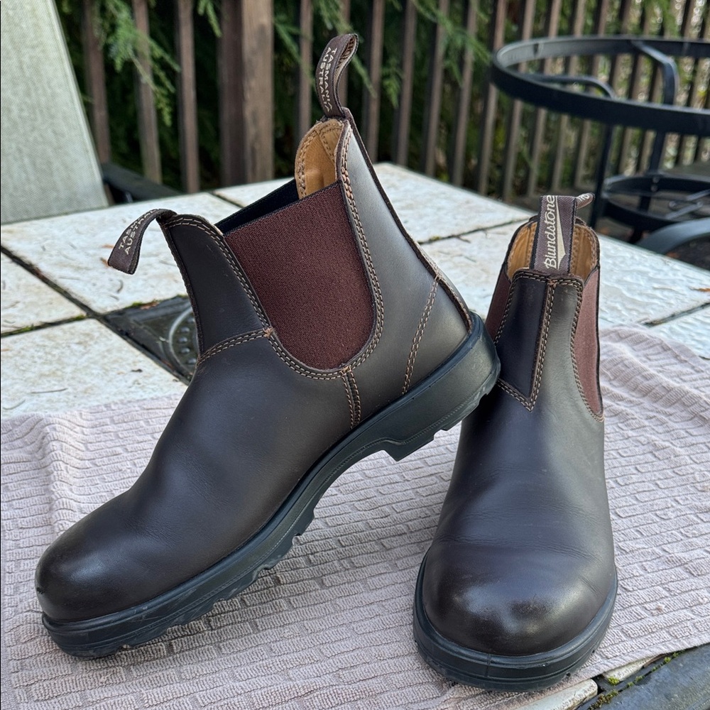Blundstone Brown Chelsea Boots - US 10.5 | AU 9.5